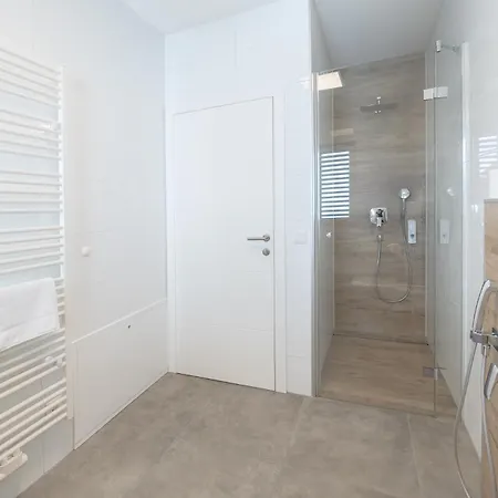 Amaria Downtown Apartment *