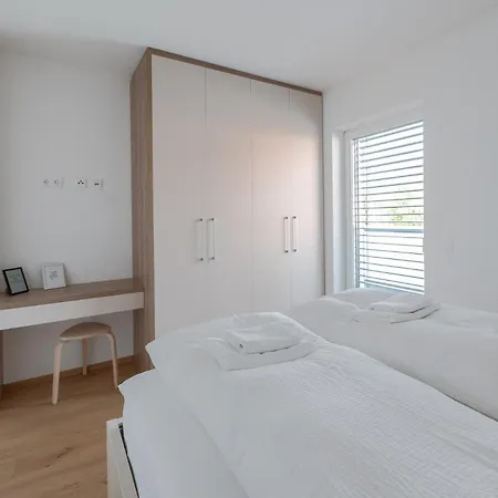 شقة Amaria Downtown 3*